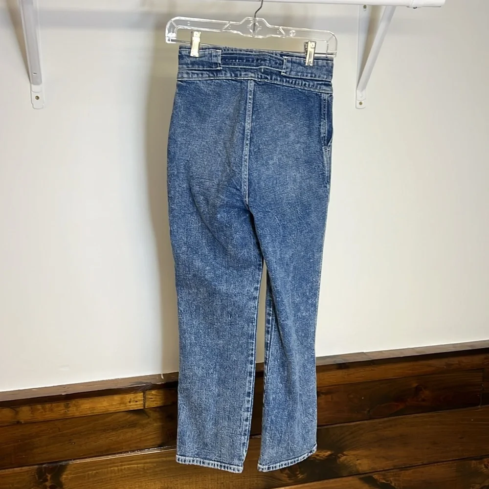 NWT A&F Ultra High Rise Straight Belted Snap‎ Waist Blue Jeans- 0